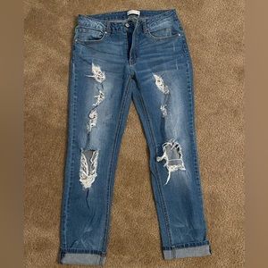 Alter’d State Distressed Ankle Jeans. Size 25. GUC